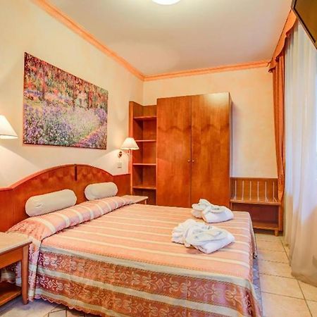 Hotel Rosalba - Valentini Family Village Bellaria-Igea Marina Zewnętrze zdjęcie