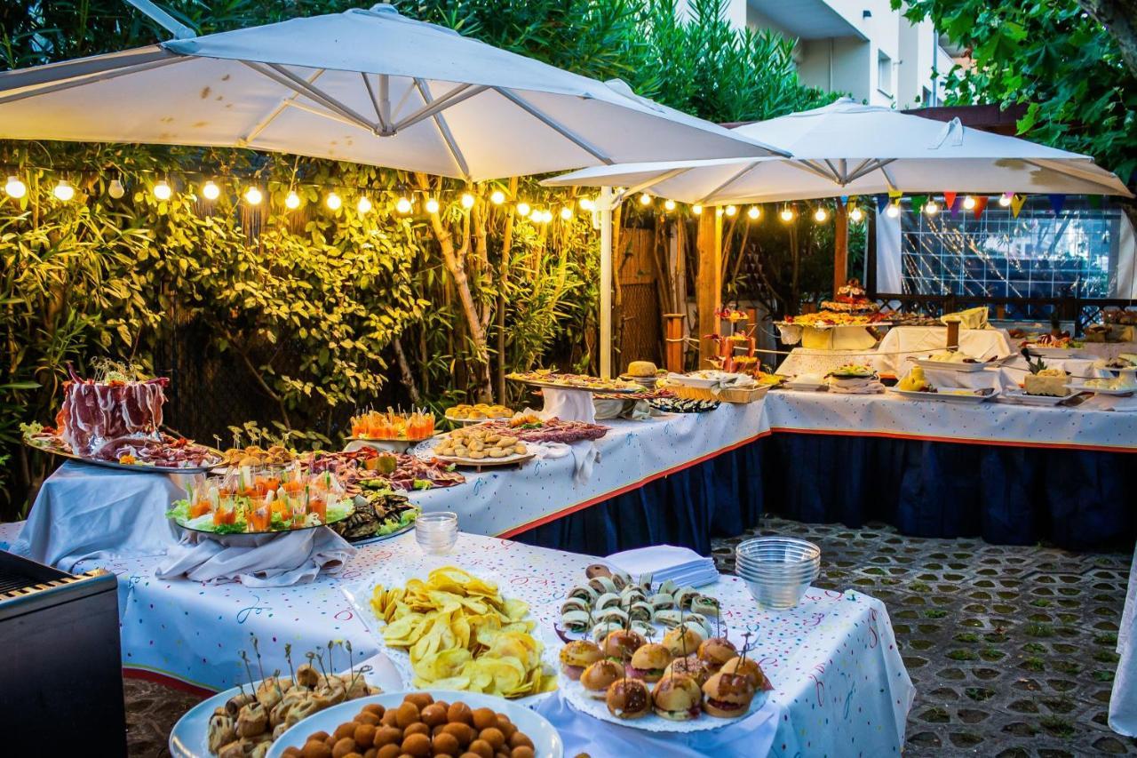 Hotel Rosalba - Valentini Family Village Bellaria-Igea Marina Zewnętrze zdjęcie