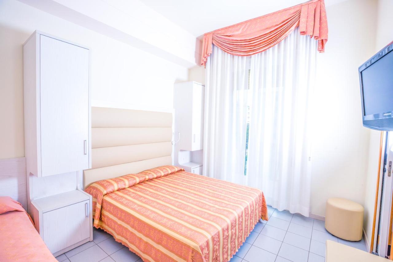 Hotel Rosalba - Valentini Family Village Bellaria-Igea Marina Zewnętrze zdjęcie